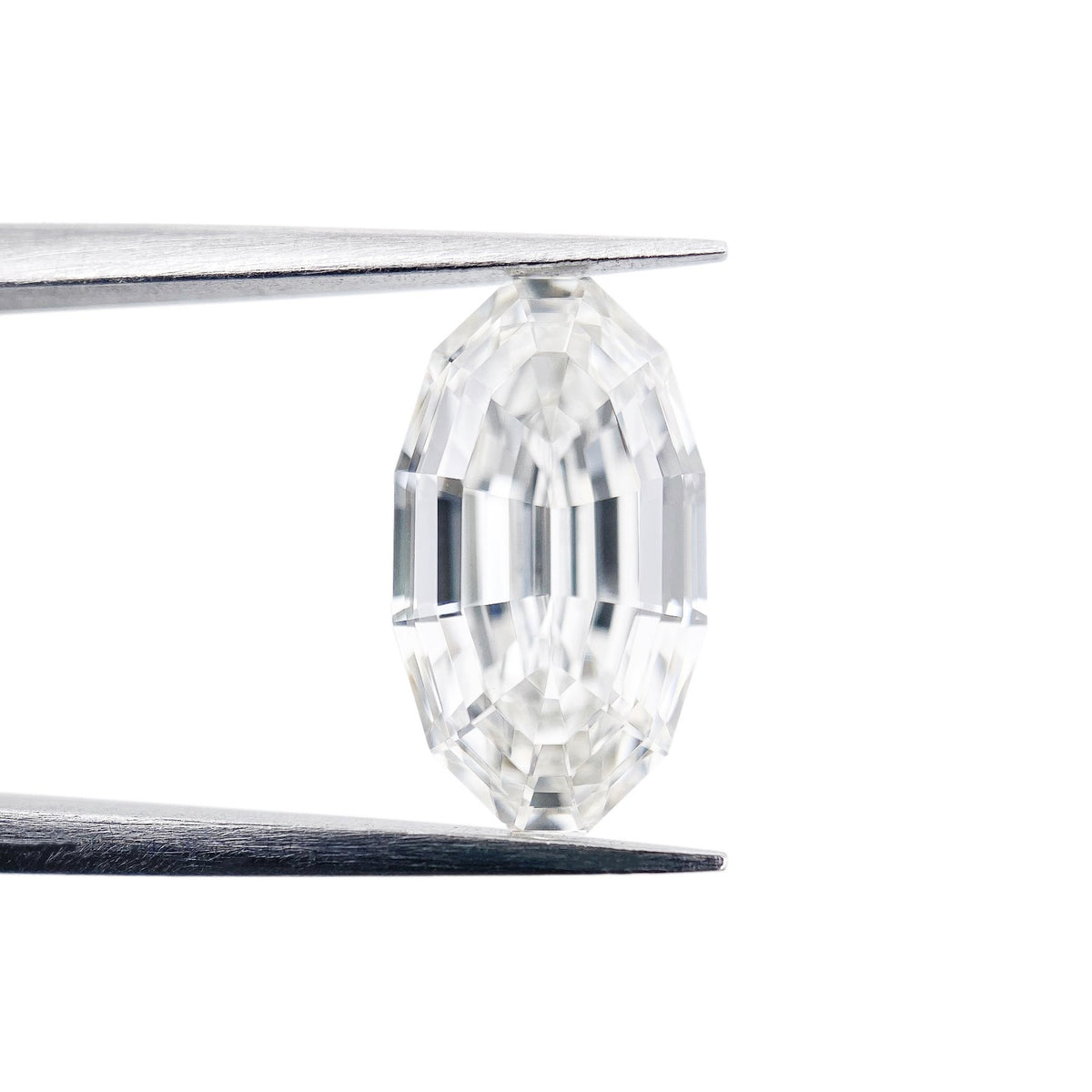 2.73ct | F/VS1 Oval Shape Step Cut Lab Diamond (IGI)