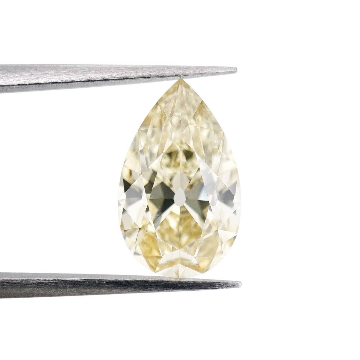 3.52ct | Q-R/VS1 Pear Shape Old Mine Cut Lab Diamond (IGI)
