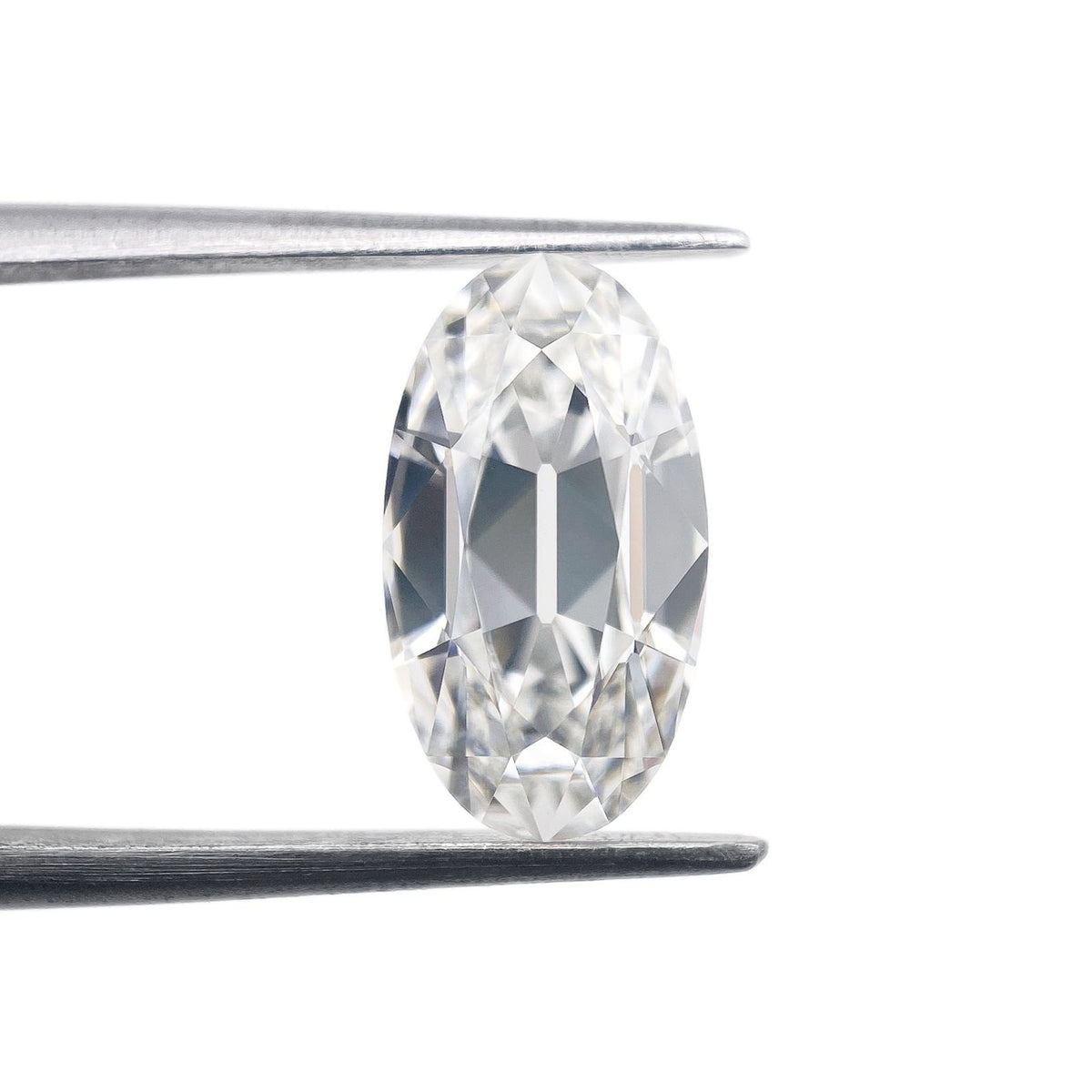 2.17ct | F/VVS2 Oval Shape Old Mine Cut Lab Diamond (IGI)