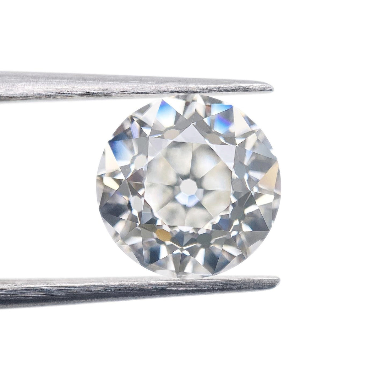 3.13ct | E/VVS2 Round Shape Old European Cut Lab Diamond (IGI)