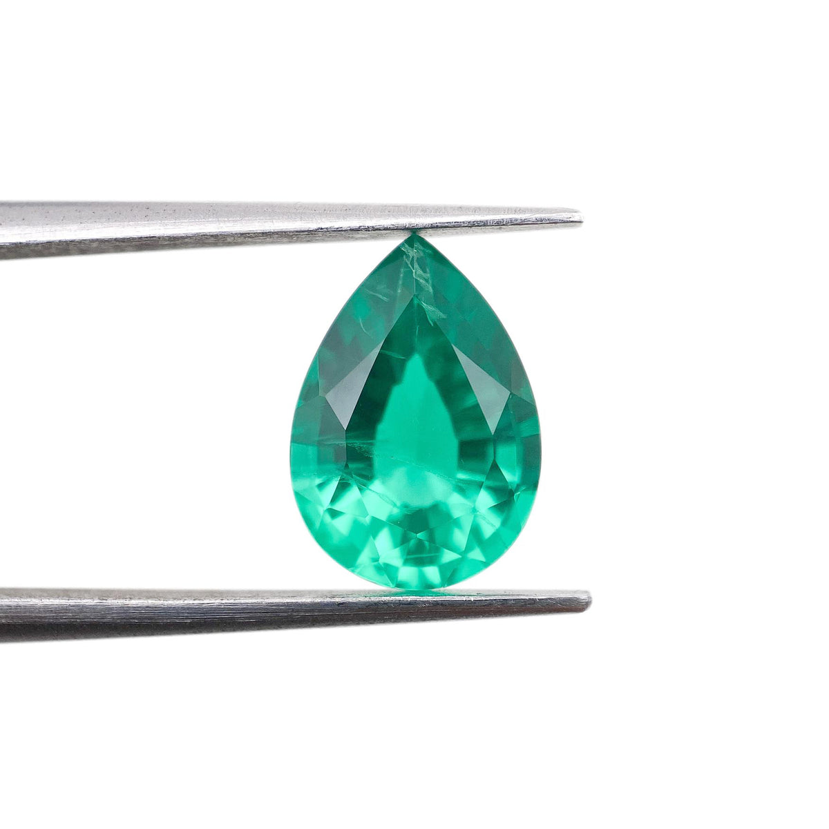 2.22ct | Brilliant Cut Pear Shape Lab Emerald