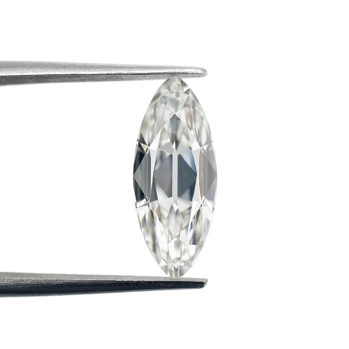 2.19ct | F/VS2 Oval Shape Old Mine Cut Lab Diamond (IGI)