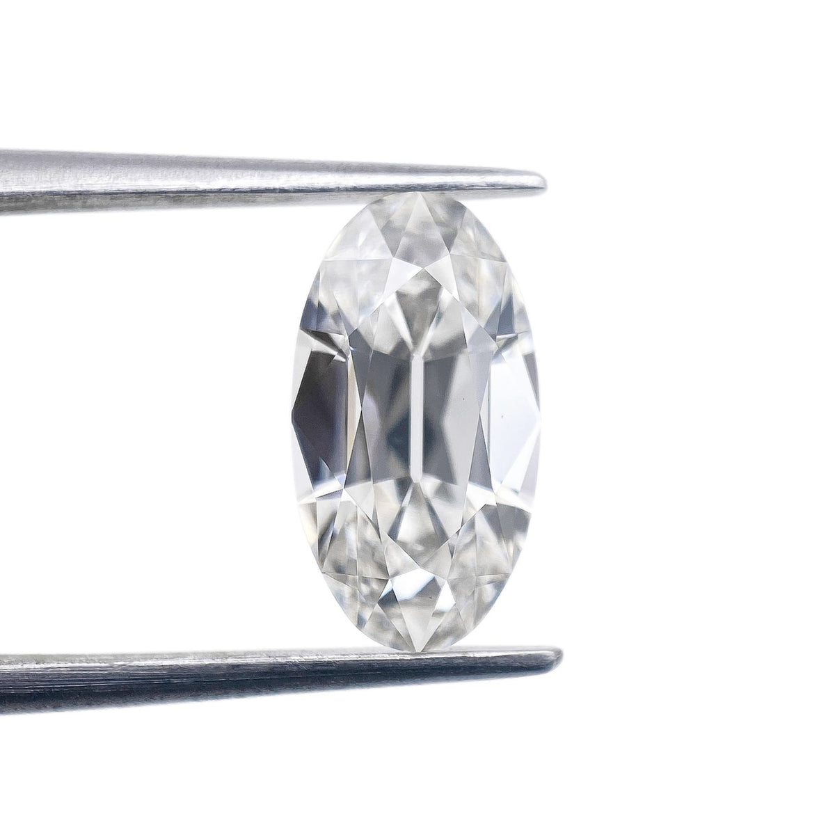 1.60ct | F/VS1 Oval Shape Old Mine Cut Lab Diamond (IGI)