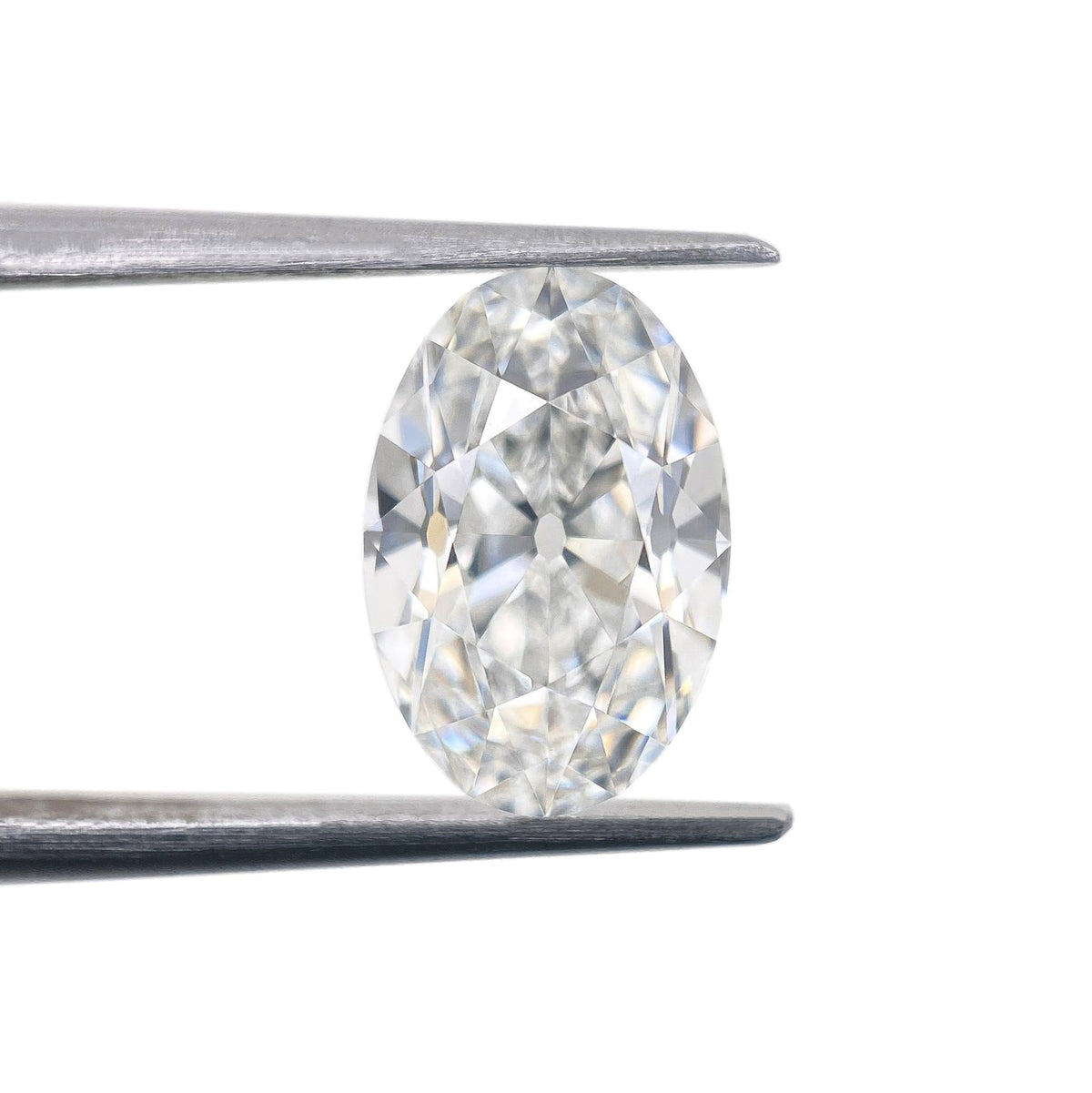 2.06ct | E/VVS2 Oval Shape Old Mine Cut Lab Diamond (IGI)