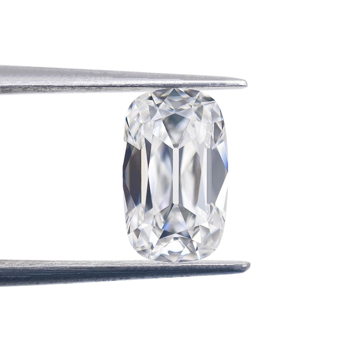 2.76ct | G/VS1 Cushion Shape Old Mine Cut Lab Diamond (IGI)