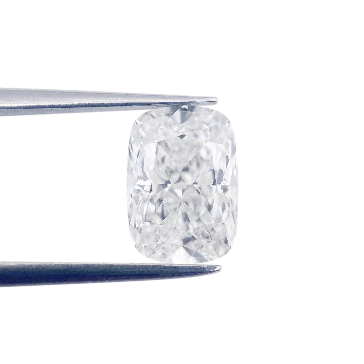 2.61ct | E/VVS2 Cushion Shape Brilliant Cut Lab Diamond (IGI)