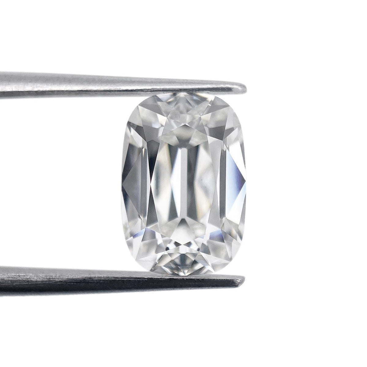 2.64ct | F/VS2 Cushion Shape Old Mine Cut Lab Diamond (IGI)