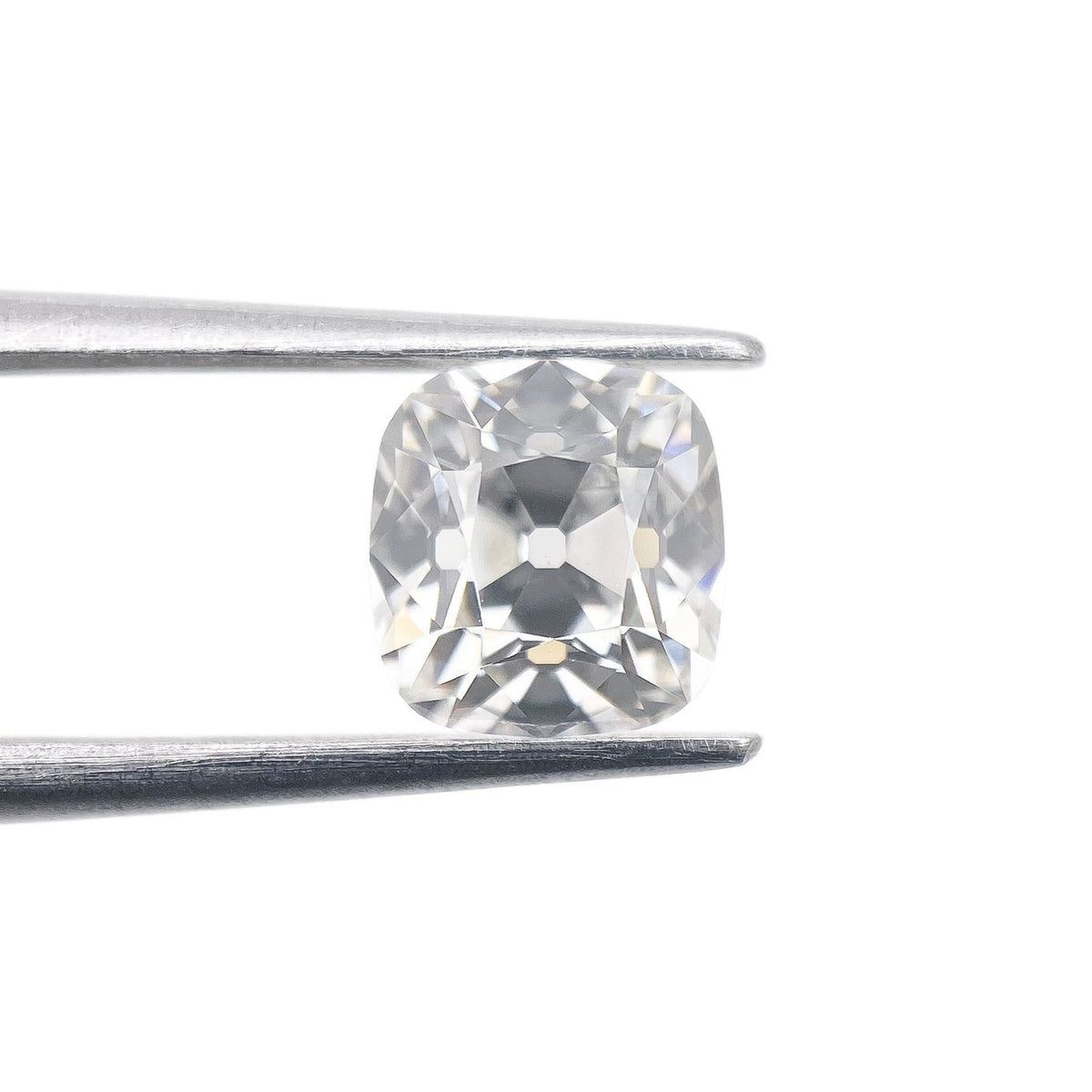 1.22ct | F/VS2 Cushion Shape Old Mine Cut Lab Diamond (IGI)