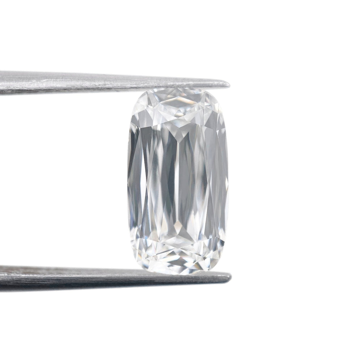 3.30ct | E/VS1 Cushion Shape Lattice Cut Lab Diamond (IGI)