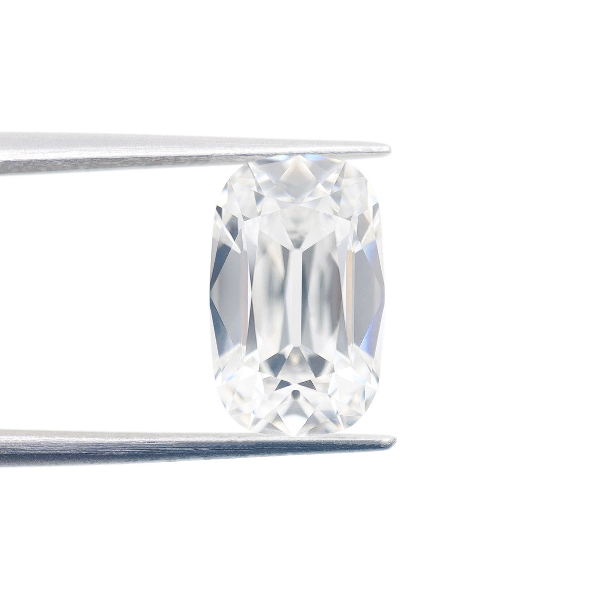 3.83ct | E/VS1 Cushion Shape Old Mine Cut Lab Diamond (IGI)