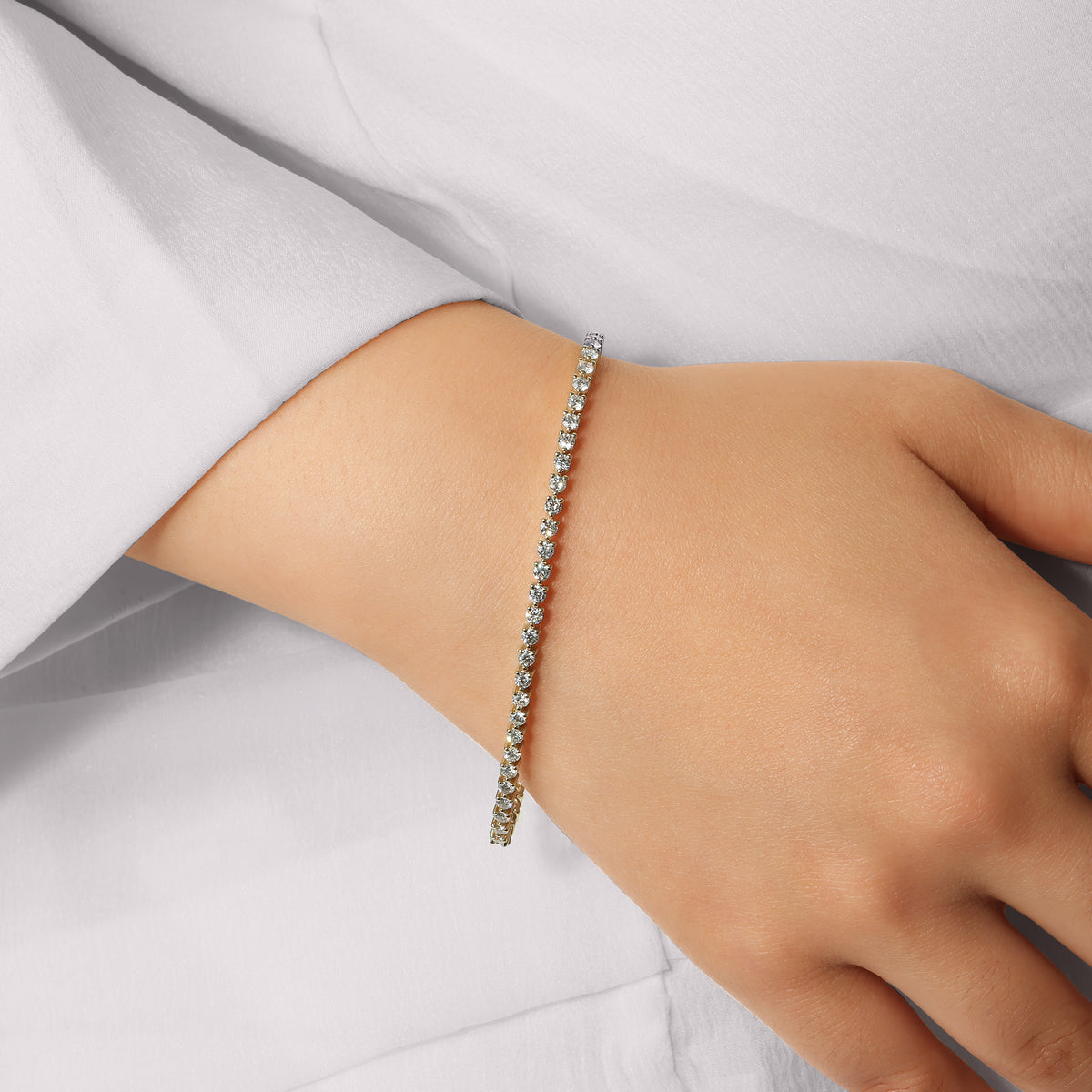 3- Prong Classic Tennis Bracelet