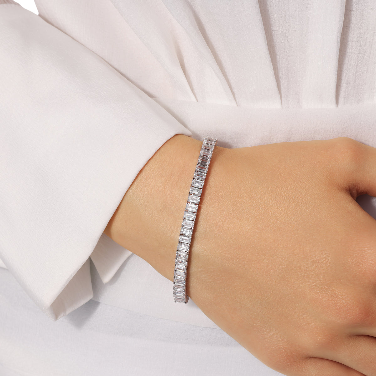 North/ South Emerald Cut Tennis Bracelet