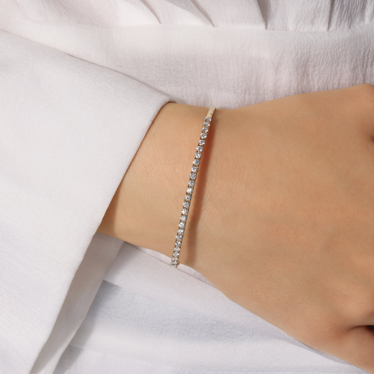 Petit Half Diamond Flex Bangle